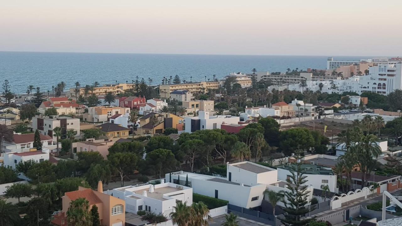 ÁTiCO EN URBANIZACIÓN ROQUETAS DE MAR Apartman Kültér fotó
